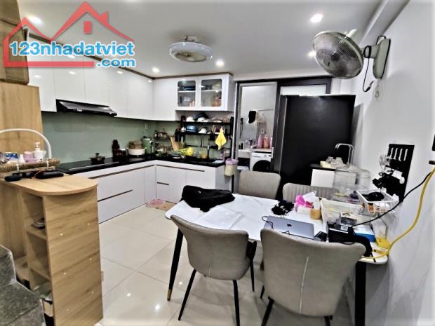 8 TỶ TL - NHÀ MỚI BA THÁNG HAI QUẬN 10 - KHU AN NINH - 50M2 3 TẤM 3 PHÒNG NGỦ MASTER ĐẸP - 2