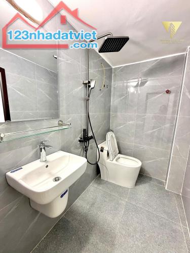 Bán nhà 3 tầng sạch đẹp ngõ nông phố Đình Đông - 3