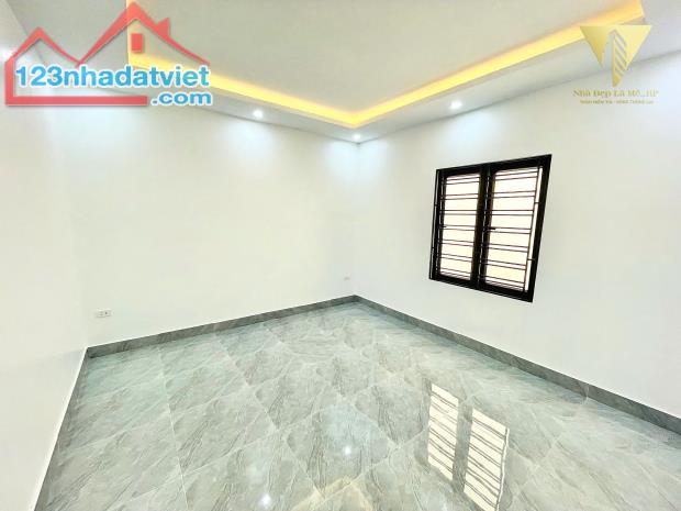 Bán nhà 3 tầng sạch đẹp ngõ nông phố Đình Đông - 5
