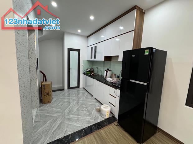 BÁN CĂN LÔ GÓC - 6TẦNG - THANG MÁY - GARA - ĐƯỜNG ÔTÔ THÔNG-KINH DOANH-SỔ ĐỎ NỞ HẬU - 3