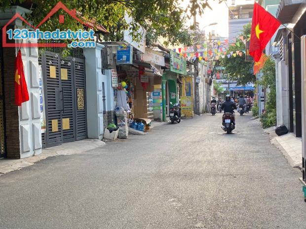 Bán nhà HXH Lê Văn Thọ P.11, DT 5x24m, cấp 4. Giá 9,5 tỷ TL - 1