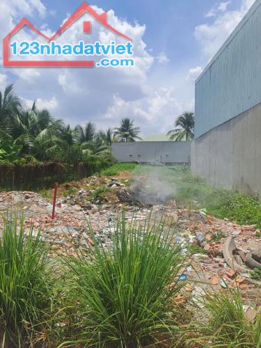 Bán mảnh đất #TX52,hẻm xe tải 1 sẹc,tiện ích đầy đủ,giá chỉ 3,55ty