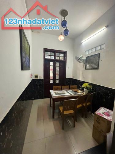 MẶT TIỀN SÂN BAY ĐÀ NẴNG 300m2 sử dụng CHỈ 11 TỶ NHỈNH ĐƯỜNG 6 LÀN XE - 4