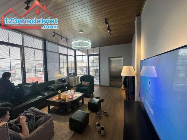 Nhà Tứ Liên 6 tầng - Thang máy - Full nội thất - Diện tích 70m2 - 14,5 tỷ - 3