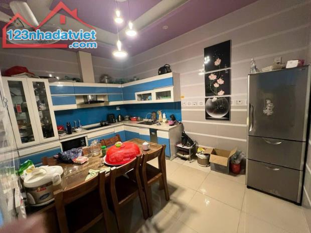 Bán nhà tản viên thượng lý, hồng bàng .2,85tỷ,3 tầng,35m. - 2