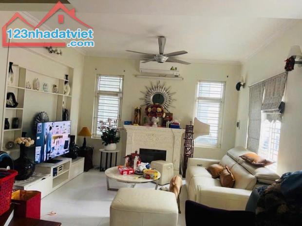 PHÚ XÁ,PHÚ THƯỢNG, TÂY HỒ 55M, 5 TẦNG, MT 5M, 9.8 TỶ, GẦN Ô TÔ, NGÕ NÔNG, SÁT CIPUTRA.  Nh