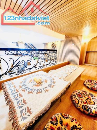 BÁN NHÀ PHỐ ĐẶNG TIẾN ĐÔNG _ FULL NỘI THẤT LUXURY _ TIỆN ÍCH HOÀN HẢO - 1