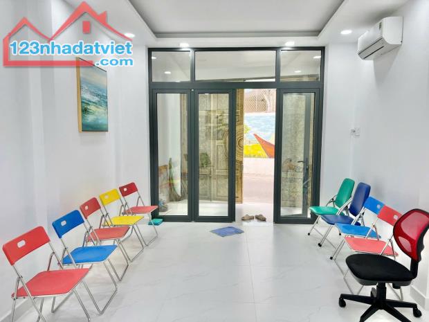 🎋🎋BÁN NHÀ 2 MẶT TIỀN KHU PHAN ĐĂNG  LƯU NHÀ 4x15M NHÀ 6 PN GIÁ 13  Tỷ - 2