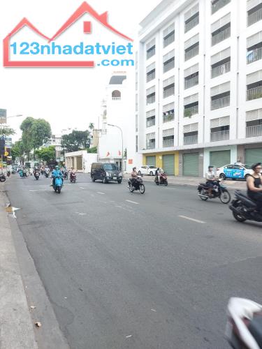 Mặt tiền Phạm Ngũ Lão P.7 GV - 4 tầng 54m2 - 2 mặt tiền trước sau - Nhỉnh 13 tỷ - 4