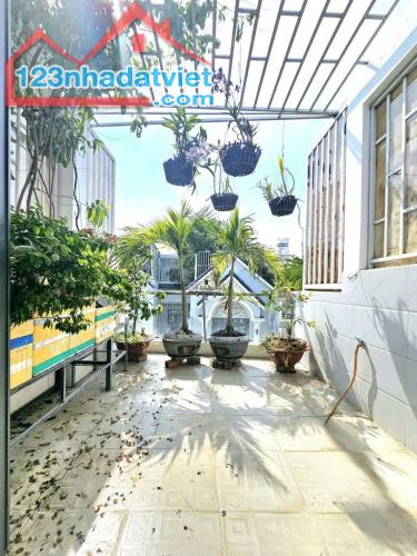 BÁN NHÀ PHỐ – KHU BIỆT THỰ PHÚ XUÂN – ĐƯỜNG Ô TÔ 8M – FULL NỘI THẤT - Nhỉnh 2 tỷ - 5