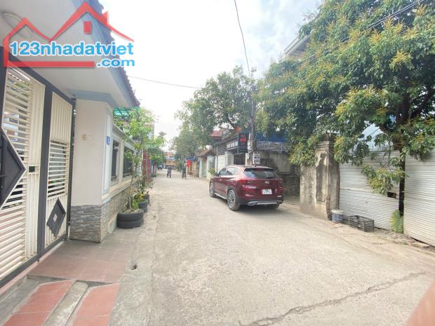 BÁN ĐẤT KINH DOANH PHỐ NỶ - TRUNG GIÃ - SÓC SƠN - HÀ NỘI