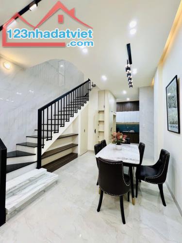 NGON RẺ - HXH - GIÁP PHAN HUY ÍCH - QUẬN GÒ VẤP - GIÁ 4.35 tỷ (TL)