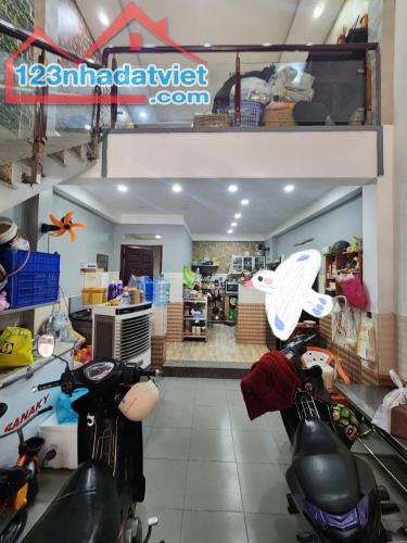 Hẻm ô tô thông - Thẳng 1 trục - 3 Tầng - 44m2 - Gò Vấp - Giá 5 tỷ