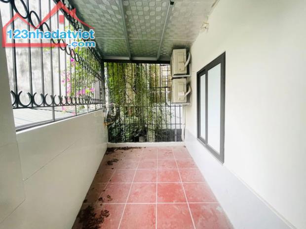 RẺ NHẤT THÁI THỊNH ĐỐNG ĐA 7.8 TỶ 51M NGÕ NÔNG VÀI BƯỚC RA MP THÁI THỊNH, CHỈ VIỆC XÁCH - 4