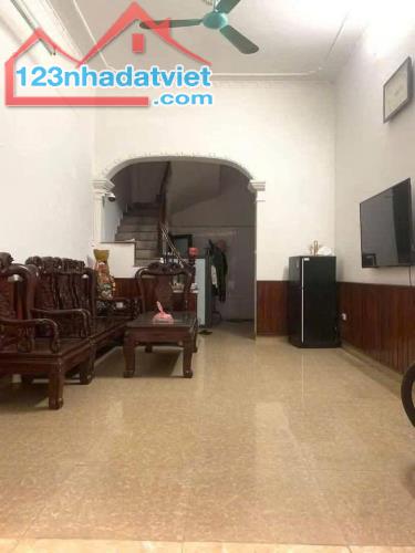 Bán Nhà Kinh Doanh, Ngõ Thông Trường Chinh, Đống Đa 35m, 3 tầng, mt 3.8m, giá 9.65 tỷ