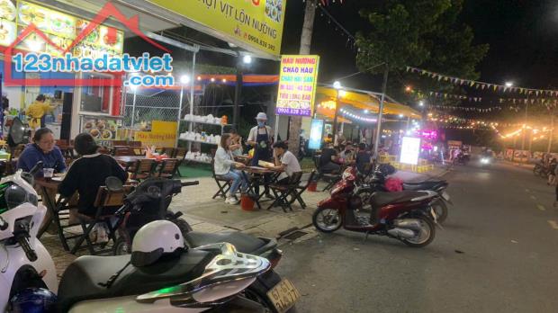 SANG NHƯỢNG QUÁN – VỊ TRÍ ĐẸP NGAY PHỐ ĐI BỘ BẠCH ĐẰNG - BÌNH DƯƠNG - KHU VUI CHƠI SẦM UẤT - 1
