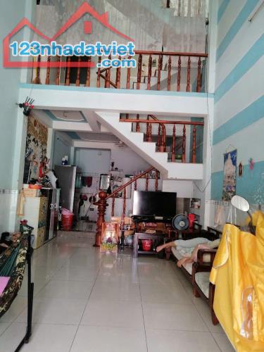 Hàng Thơm nhà đường số 9 BHH gần AEON Tân Phú 52m2 hẻm 7m thông 3 Tâng Nhỉnh 4 tỷ - 2