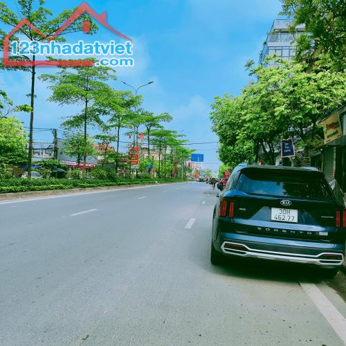 Bán đất thị trấn Trạm Trôi,diện tích 43m2,mặt tiền3.9m,đường thông,moning đỗ