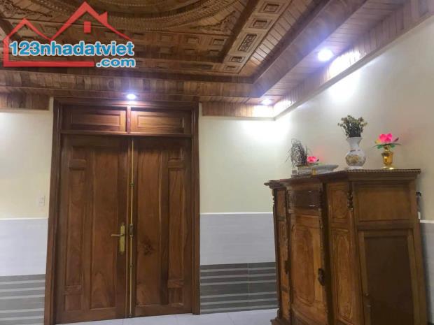 Bán nhà 2 Tầng ĐẸP MẶT TIỀN kinh doanh Tân Bình,ngang 6,5m,full nội thất cao cấp - 4