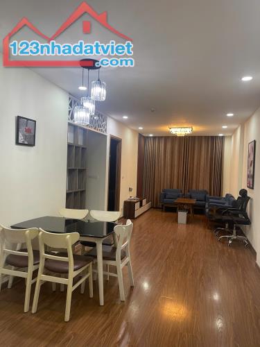 Cho thuê CC Eco Green City 286 Nguyễn Xiển Thanh Trì, 75m, 2PN, full đồ, 13tr