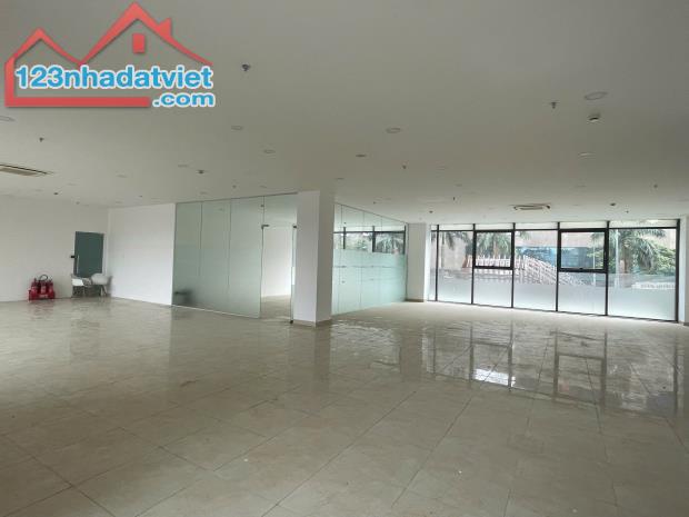CHO THUÊ Shop Chân Đế VINHOME GARDENIA HÀM NGHI,DT 110, THÔNG SÀN,KINH DOANH - 1