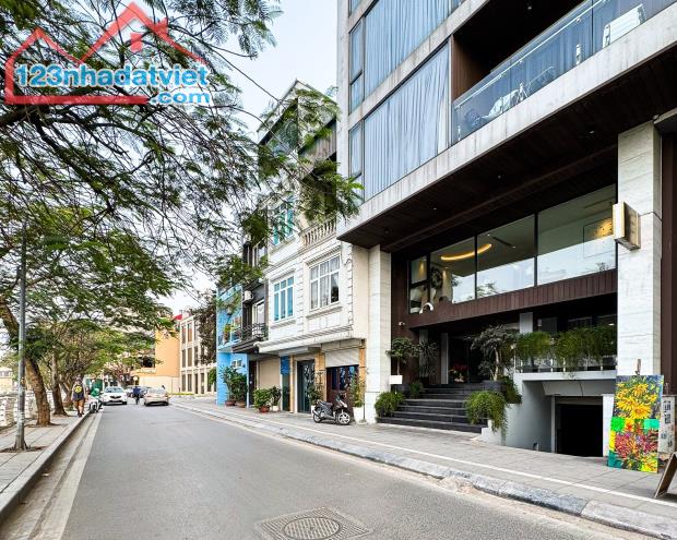 GIẢM 10 TỶ Bán gấp SIÊU PHẨM mặt phố Tây Hồ 129m² * 8 tầng, giá 75  tỷ