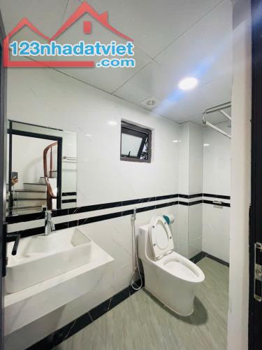 NHÀ SIÊU ĐẸP - 6 NGỦ - VĨNH HƯNG - HOÀNG MAI - FULL NỘI THẤT XỊN SÒ - 41M2 - HƠN 6 TỶ - 5