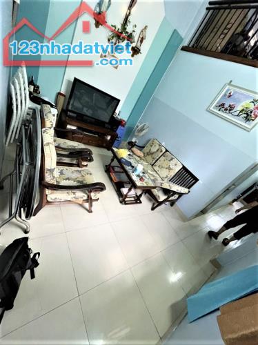 7 TỶ HƠN - NHÀ QUẬN 1 - GẦN MẶT TIỀN PHƯỜNG TÂN ĐỊNH - 1 ĐỜI CHỦ - 55M2 2 LẦU 4PN ĐÚC THẬT