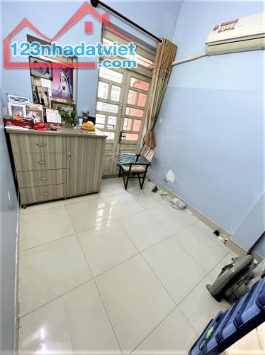 7 TỶ HƠN - NHÀ QUẬN 1 - GẦN MẶT TIỀN PHƯỜNG TÂN ĐỊNH - 1 ĐỜI CHỦ - 55M2 2 LẦU 4PN ĐÚC THẬT - 2
