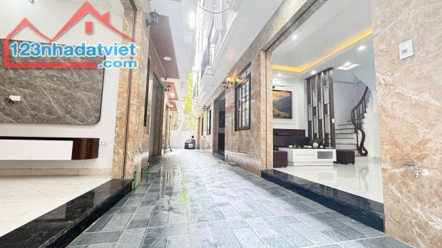 Bán nhà 5 tầng Yên Vĩnh,Kim Chung, Hoài Đức xây mới, 32m, ô tô đỗ gần