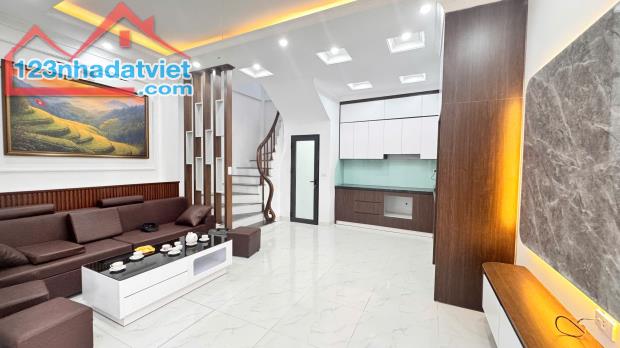 Bán nhà 5 tầng Yên Vĩnh,Kim Chung, Hoài Đức xây mới, 32m, ô tô đỗ gần - 1