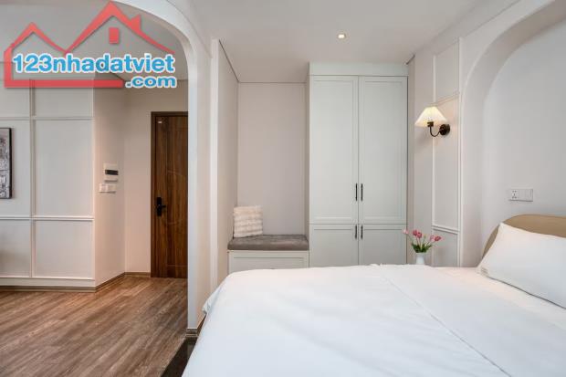 GIẢM 20 TỶ - BÁN GẤP nhà Mặt phố căn góc Tây Hồ 215m² * 7,5 tầng, mặt tiền 14m - 3