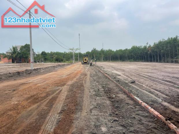 Tôi cần bán hơn 1000m2 đất thổ cư giá 450Tr - 1