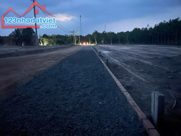 Tôi cần bán hơn 1000m2 đất thổ cư giá 450Tr - 2