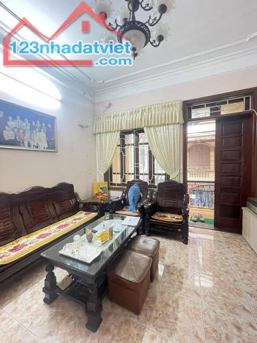 Bán nhà Lạc Long Quân, phân lô, Ô tô vào nhà, gần Hồ Tây giá nhỉnh 24 tỷ - 3