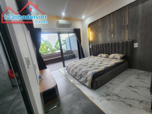 ✨ Bán Nhà Đẹp 3 Tầng Full Nội Thất, Đường 5.5m Hòa Xuân, Ô Tô Đậu Thoải Mái - 2