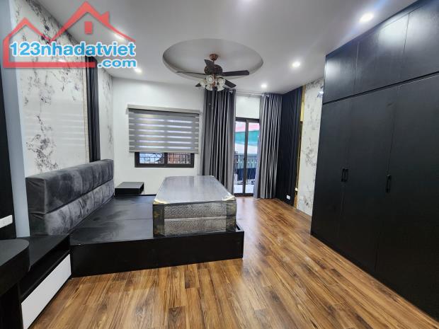 GIẢM CHÀO 5 TỶ NHÀ 5 TẦNG ĐẸP MẶT NGÕ Ô TÔ KINH DOANH ĐƯỜNG ĐÀO TẤN 45M2, MT3,5M, 10,8 TỶ. - 1
