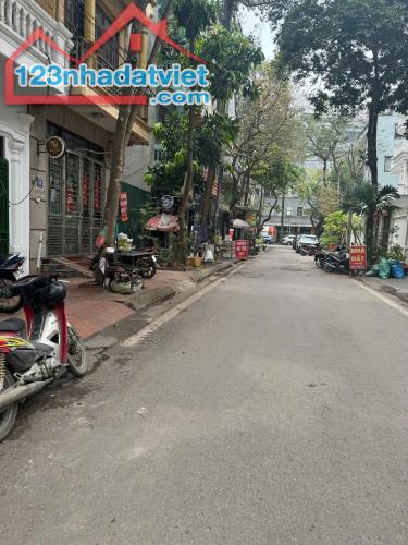Phân Lô KĐT Bắc Linh Đàm - Vỉa hè rộng - 2 mặt ngõ ô tô, DT 73m2, 5 tầng, MT 4,1m. 23,8tỷ