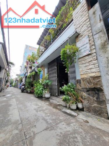 Căn Nhà 2 Tầng, 110m², Nguyễn Văn Công, Gò Vấp - Chỉ 8.5 Tỷ! Sổ Hồng Chính Chủ - 2