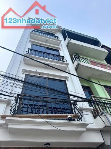 Bán nhà riêng Vân Côn, Hoài Đức. Nhà đơn lập, sân chơi riêng. Sổ đỏ 50m2 xây 4 tầng, 4 ngủ