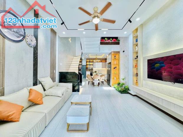 CHÍNH CHỦ CẦN BÁN CĂN 5X25 SHR CHỈ 700TR NHẬN NHÀ GIÁP PHƯỜNG TÂN PHONG - 1