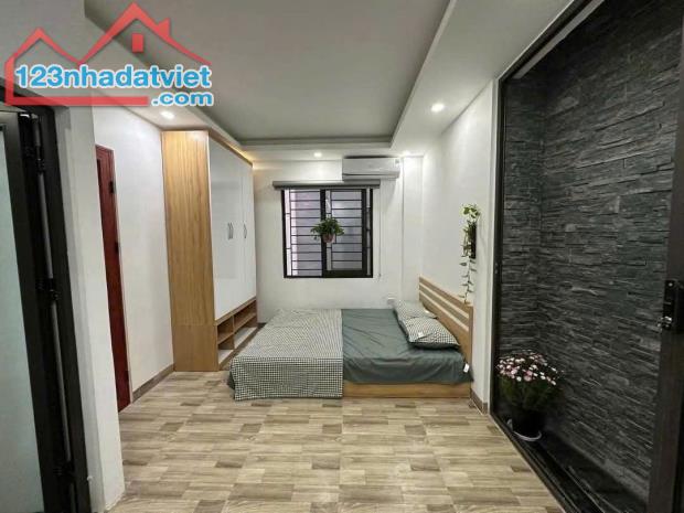 CCMN KHƯƠNG TRUNG - 8 PHÒNG FULL NỘI THẤT - DT 45TR/TH DT 43m2 Giá 10.7 tỷ - 4