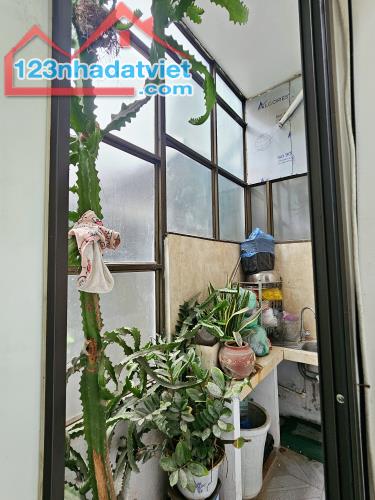 Bán nhà 4 tầng, 25mét, Chỉ 4 tỷ 880tr ngõ Thông Phong,  Tôn Đức Thắng Đống Đa - 4