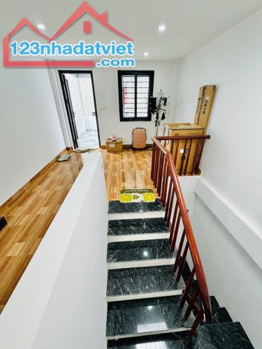 BÁN NHÀ DƯƠNG VĂN BÉ - HÀNG XÓM TIMESCITY - HAI BÀ TRƯNG - 35M - 5T - 7,2 TỶ - 4