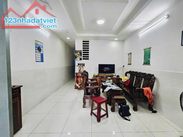 01212 – Bán nhà hẻm 8m Tân Chánh Hiệp 13, 46m2 ngang 4m, 3PN, sổ riêng A4, NHỈNH 4 tỷ TL - 1