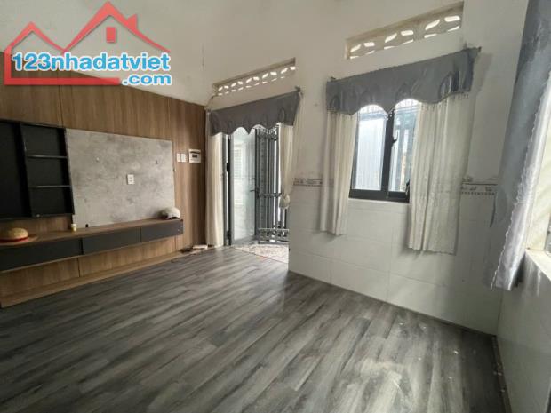 ♪ Nhà Kiệt Huỳnh Ngọc Huệ gần Chợ Thanh Khê, 45m2, 2 tầng cứng, 2.39 tỷ - 1