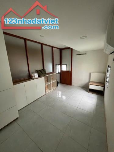 ♪ Nhà Kiệt Huỳnh Ngọc Huệ gần Chợ Thanh Khê, 45m2, 2 tầng cứng, 2.39 tỷ - 2