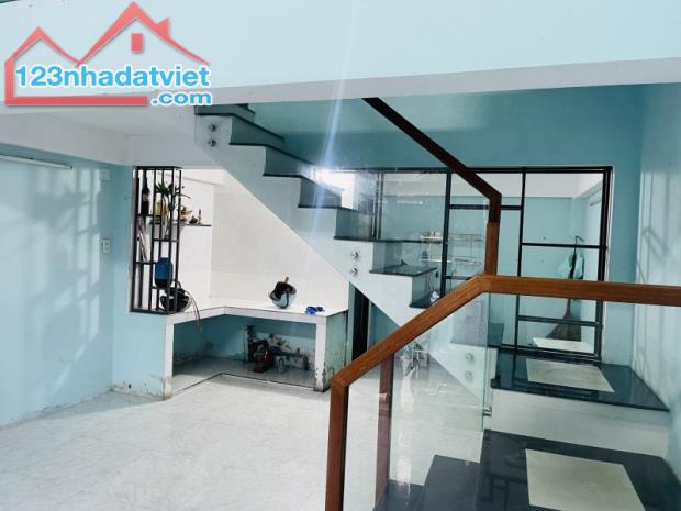♪ Nhà Ngay Cầu Rồng Ngô Quyền Võ Văn Kiệt 3.5 tầng cứng đẹp, 4PN, 3.1 tỷ