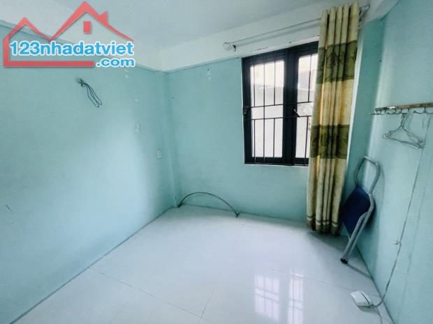 ♪ Nhà Ngay Cầu Rồng Ngô Quyền Võ Văn Kiệt 3.5 tầng cứng đẹp, 4PN, 3.1 tỷ - 3