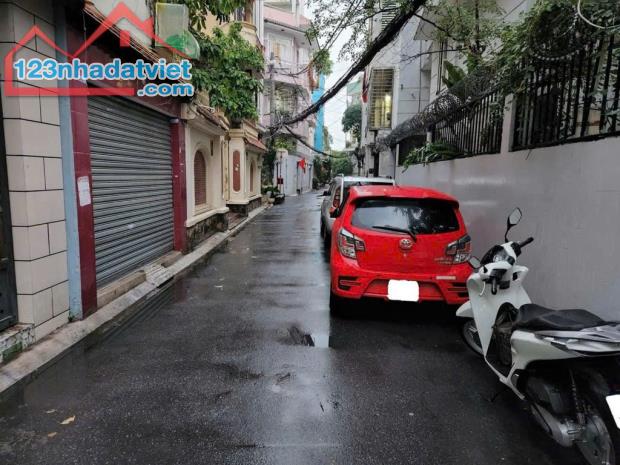 Căn Hộ Dịch Vụ  - 5 Tầng BTCT-  7PN- Khu Vip Sân Bay- Tân Bình- Hxh Tránh- 64m2– Giá 13Tỷ